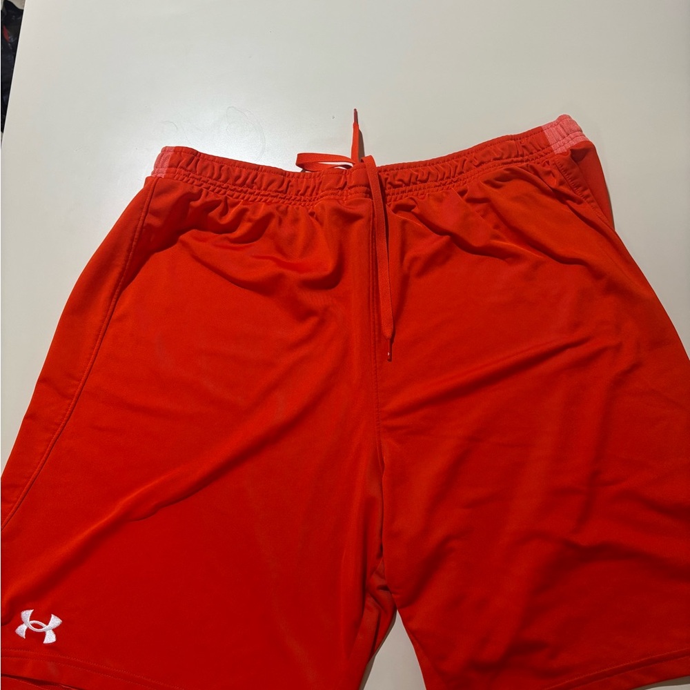 Under Armour Men's Orange Athletic Gym Shorts